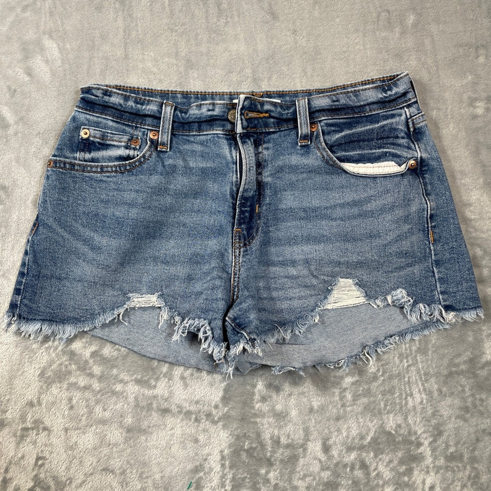 Levis Women's Shorts Size 8 W29 High Rise Distressed Denim Blue